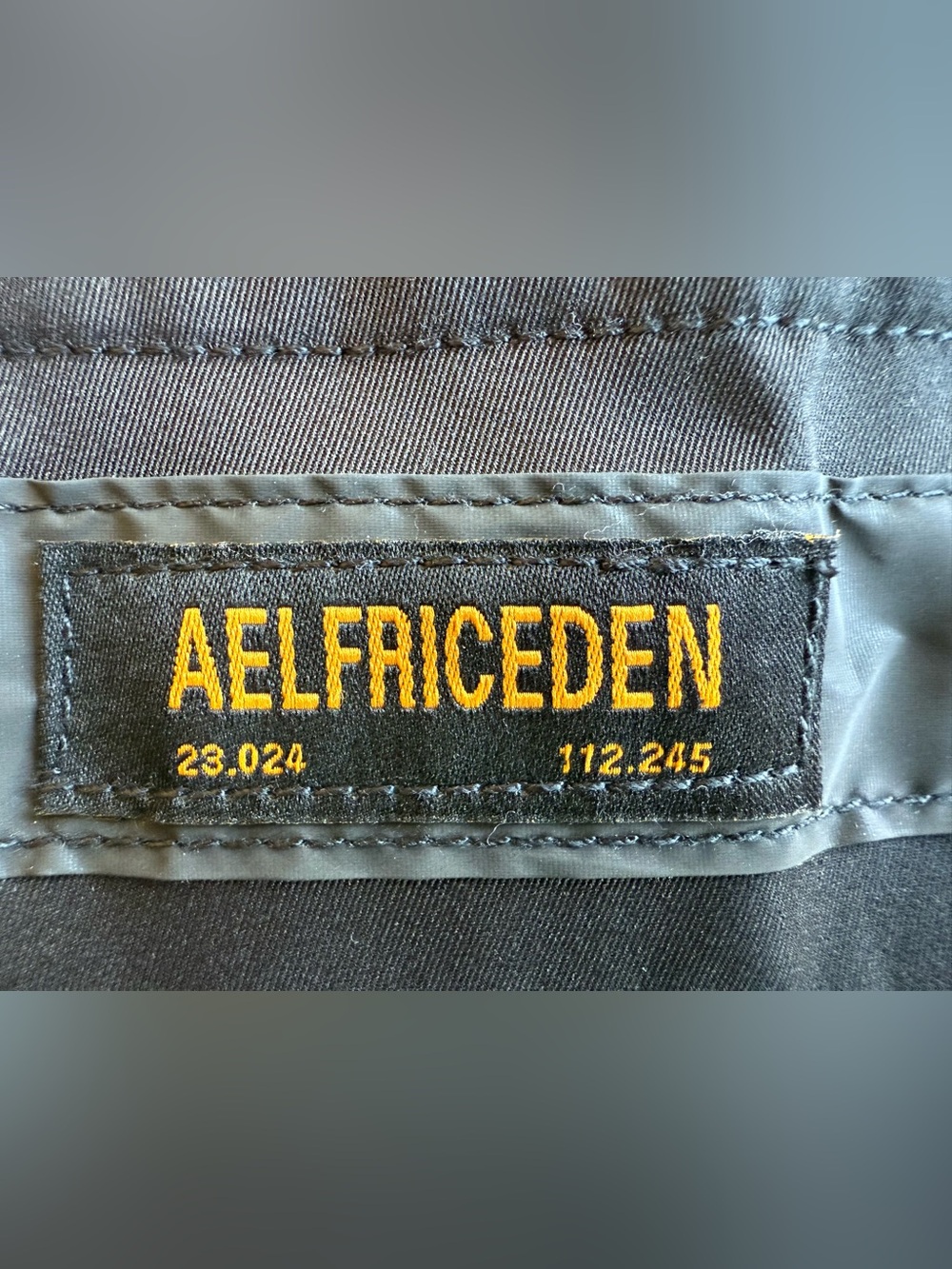 Aelfric Eden Black Tactical Cargo Joggers NWT – Men’s XL - Picture 6 of 14